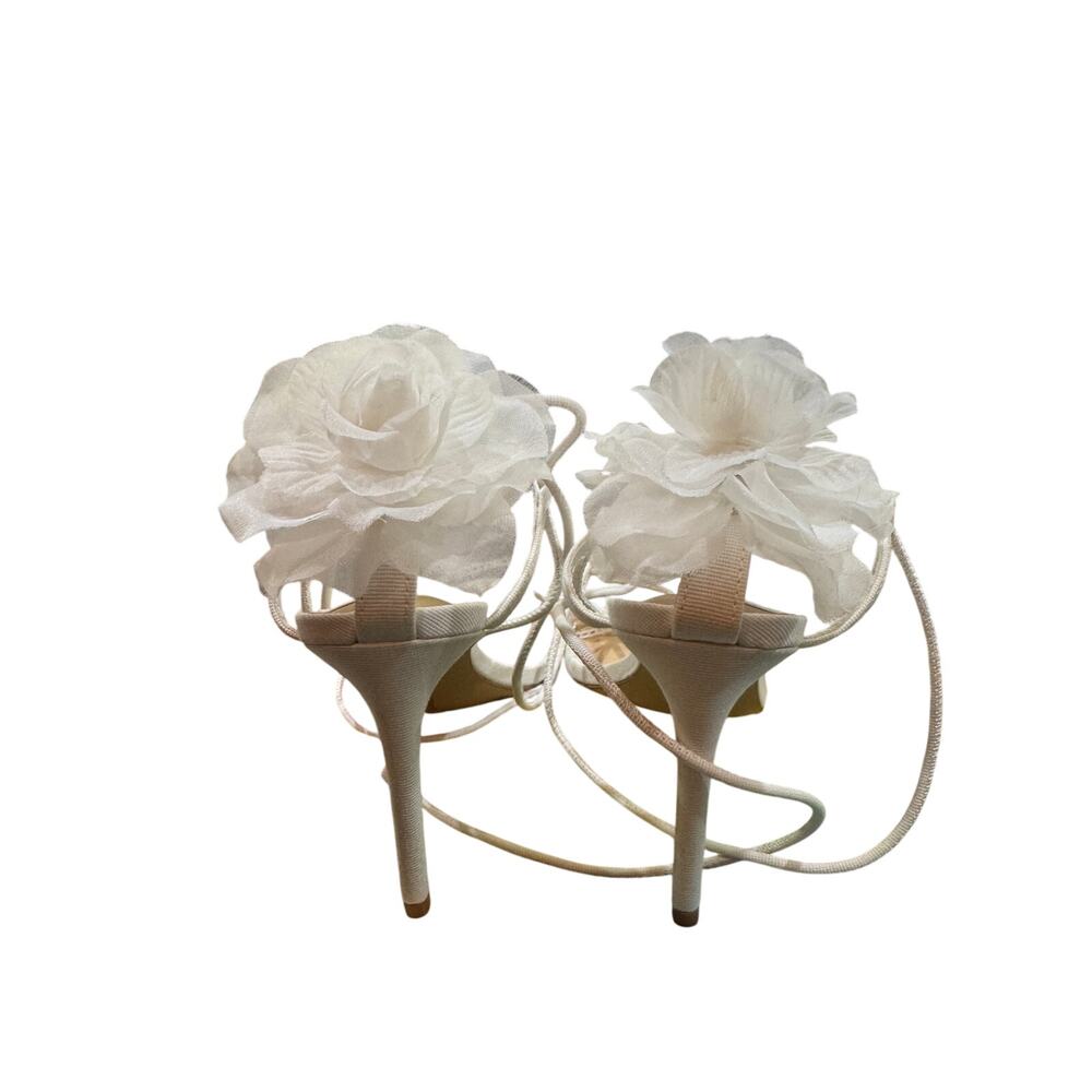 Gianni Bini x Caelynn Bell white lace up wrapped Papillon Flower Heels SZ10  NWT - Picture 5 of 6